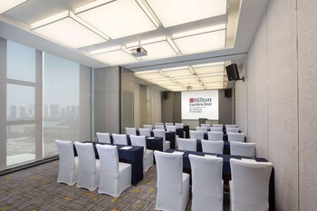 hilton garden inn xiamen bailuzhou park