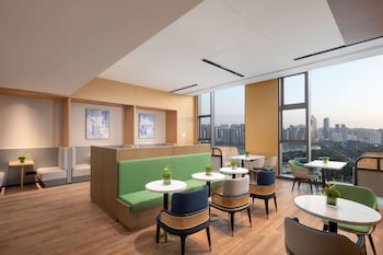 hilton garden inn xiamen bailuzhou park