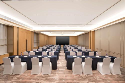hilton garden inn xuzhou pengcheng square