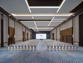 doubletree by hilton yanji