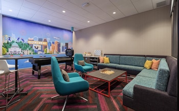 Tru By Hilton Montreal Centre-Ville,,3 star