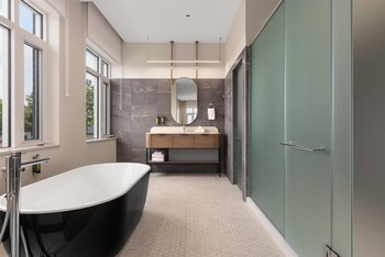 hotel railwayparc montreal tapestry collection by hilton