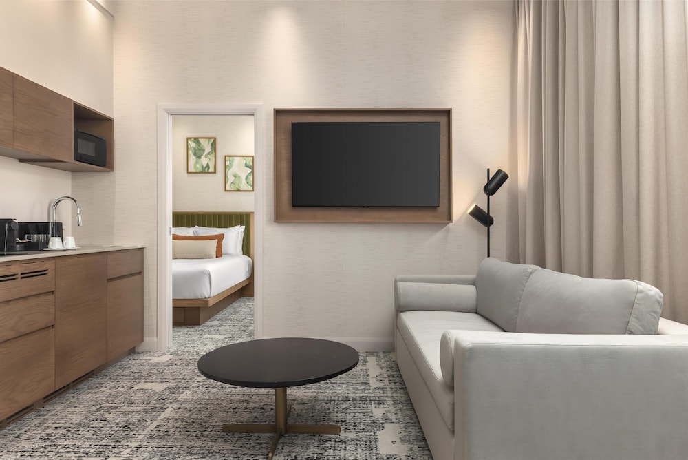 hotel railwayparc montreal tapestry collection by hilton