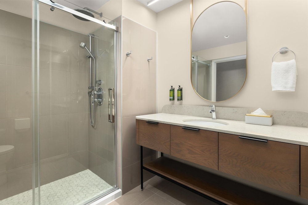 hotel railwayparc montreal tapestry collection by hilton