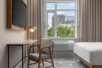 hotel railwayparc montreal tapestry collection by hilton