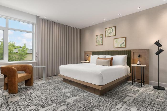 hotel railwayparc montreal tapestry collection by hilton