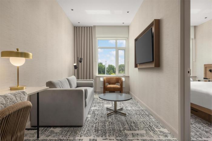 hotel railwayparc montreal tapestry collection by hilton