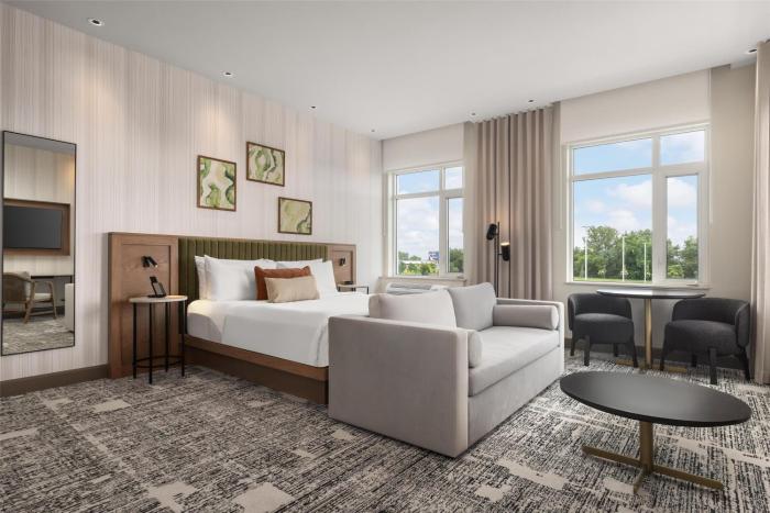 hotel railwayparc montreal tapestry collection by hilton