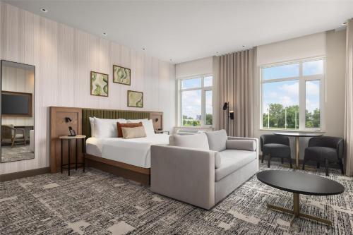 hotel railwayparc montreal tapestry collection by hilton