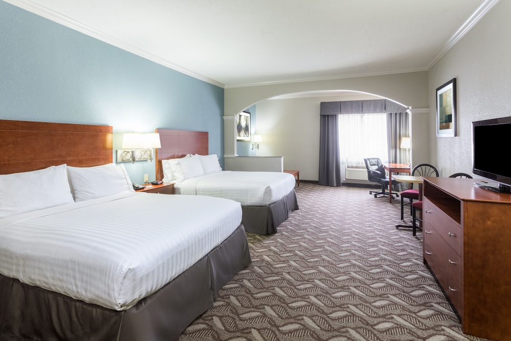 holiday inn express hotel and suites lake charles by ihg