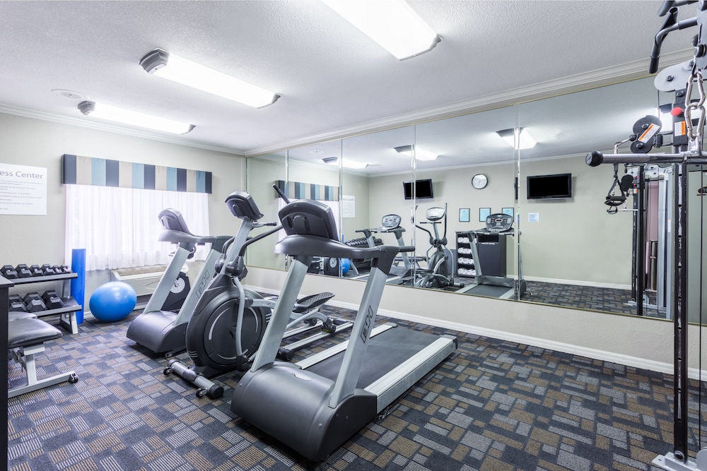 holiday inn express hotel and suites lake charles by ihg