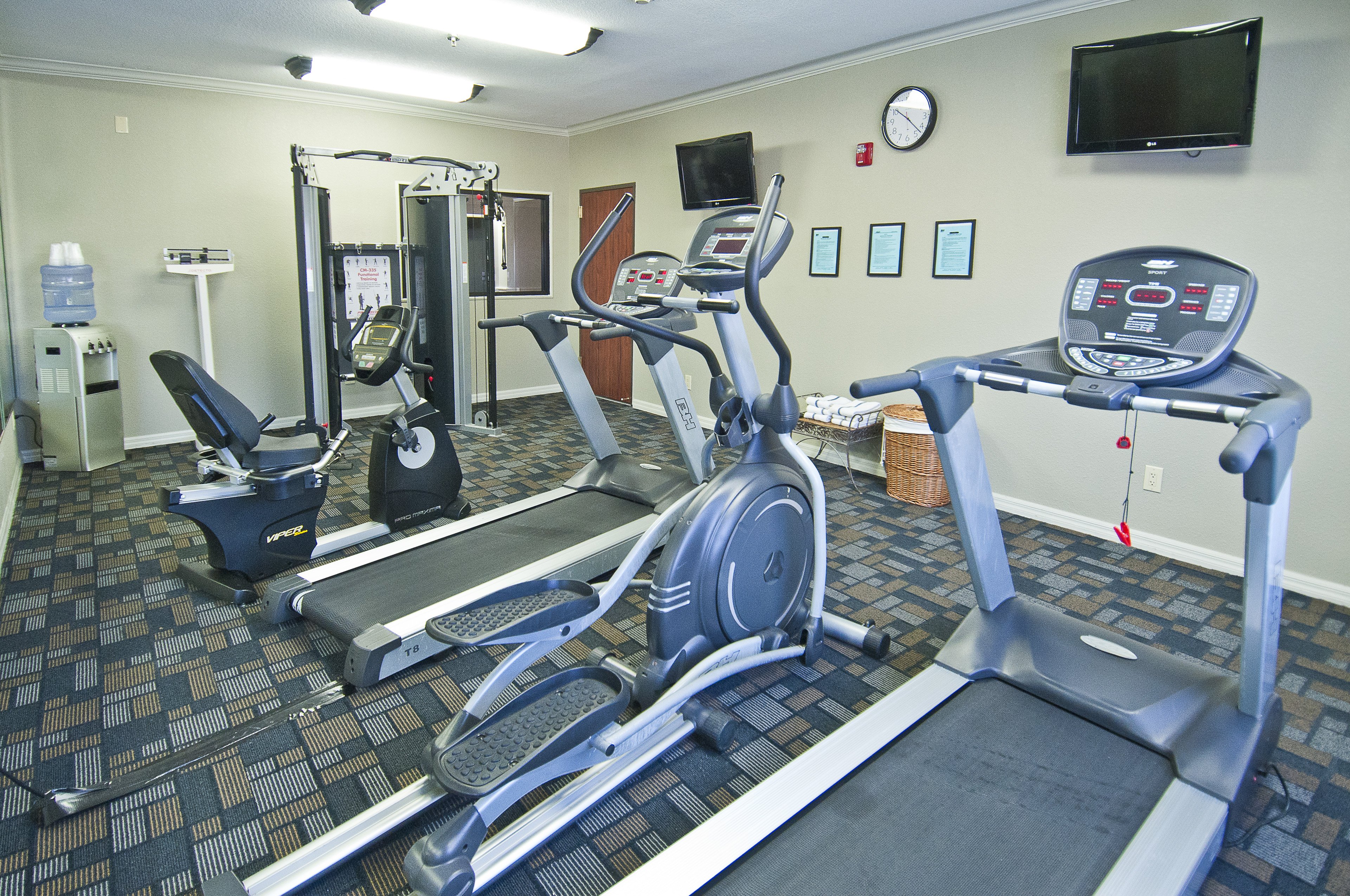 holiday inn express hotel and suites lake charles by ihg