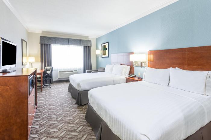 holiday inn express hotel and suites lake charles by ihg