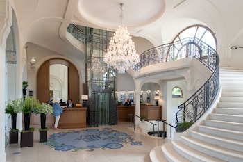 Hotel Royal - Evian Resort,,5 star