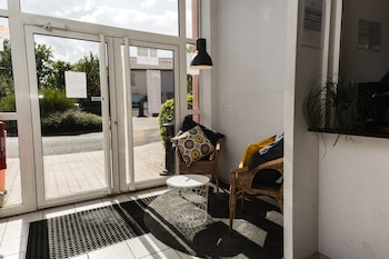 Garden & City Clermont Ferrand Gerzat,,3 star