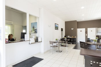 Garden & City Clermont Ferrand Gerzat,,3 star