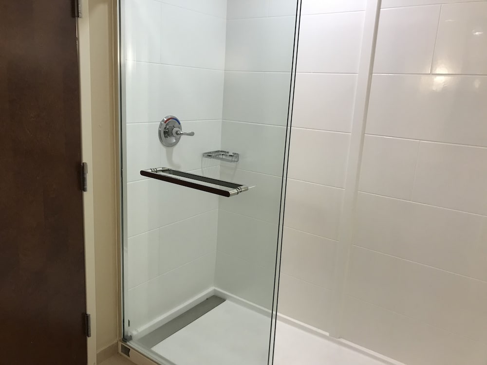 comfort suites