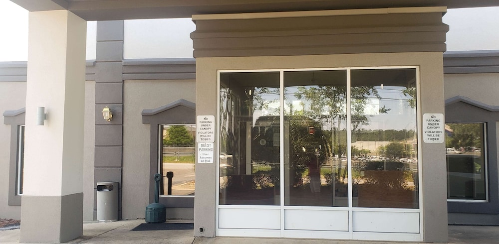 motel 6 mobile al airport blvd