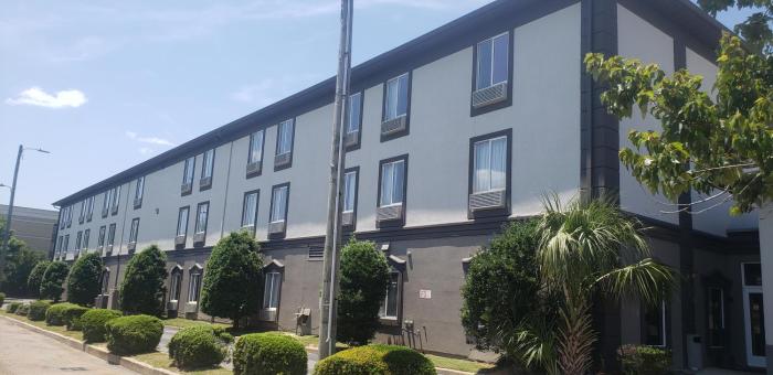 motel 6 mobile al airport blvd