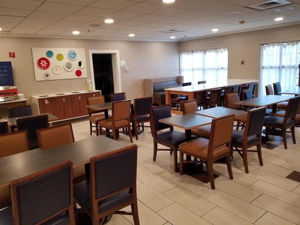 holiday inn express philadelphia ne langhorne by ihg
