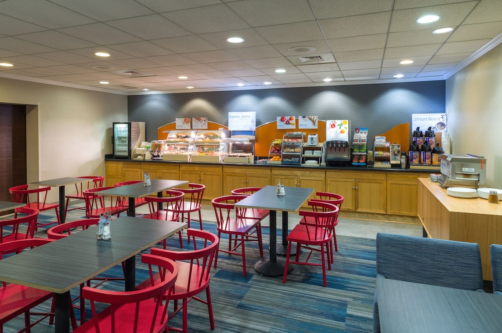holiday inn express philadelphia ne langhorne by ihg