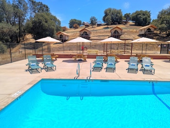 Wildhaven Yosemite Glamping,,1 star