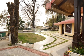 bliss and co manor mussoorie