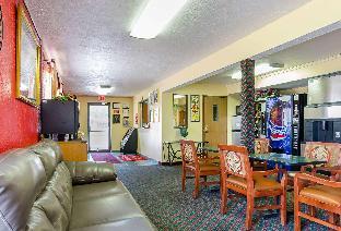Econo Lodge Lansing - Leavenworth,Lansing>>Kansas City,3 star