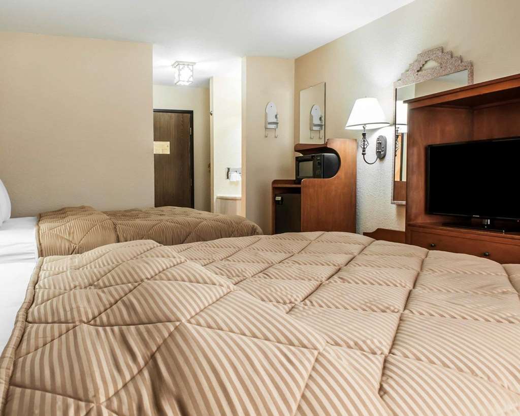 econo lodge las cruces university area