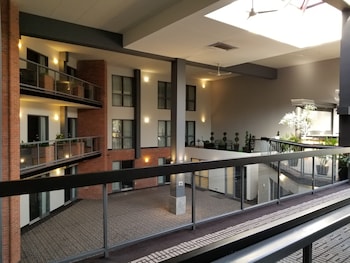 Best Western Laval-Montreal,Near Carrefour Laval,3 star