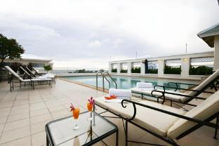 classic kameo hotel and serviced apartments sriracha