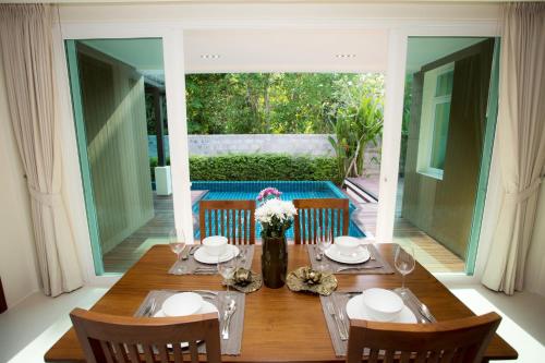 ozone villa phuket