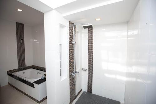 ozone villa phuket