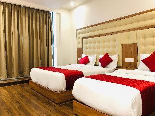 hotel bkc garden near trade center visa consulate