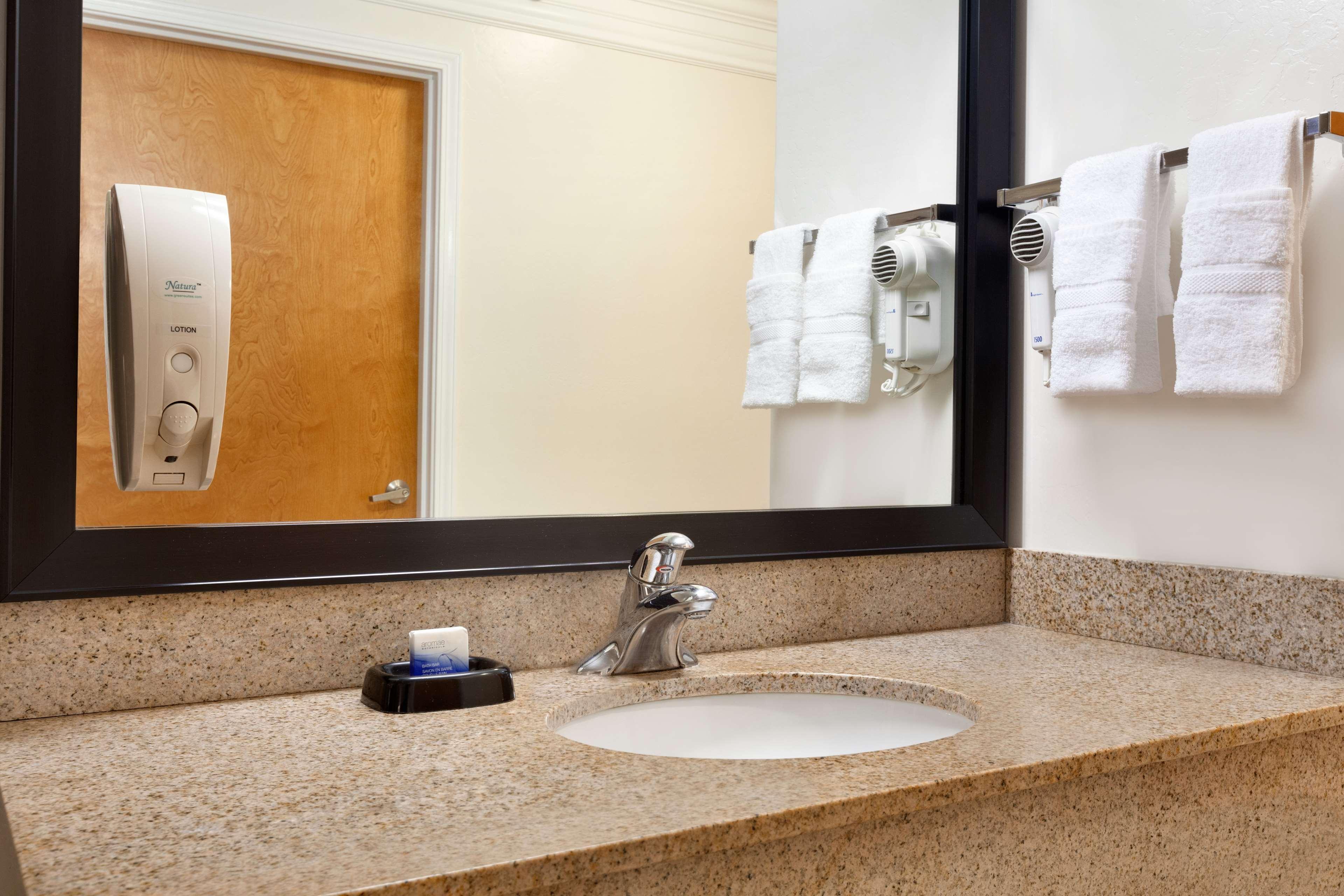 best western liberty inn