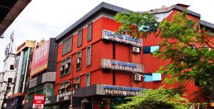 Hotel Tri-Star Regency,,2 star