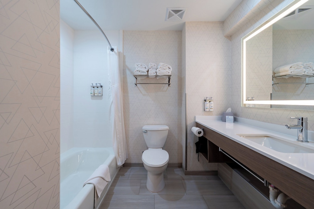 holiday inn express and suites frazier park by ihg