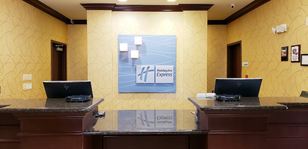 holiday inn express and suites frazier park by ihg