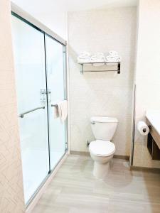 Holiday Inn Express & Suites Frazier Park By Ihg,Gorman>>Bakersfield,3 star