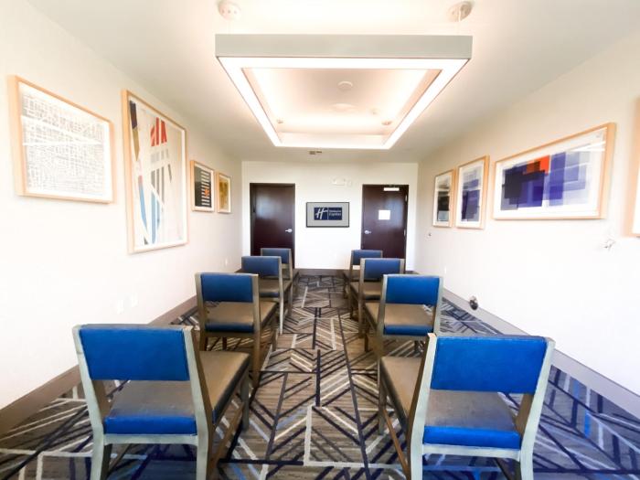holiday inn express and suites frazier park by ihg