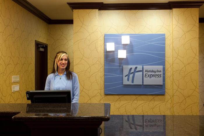 holiday inn express and suites frazier park by ihg
