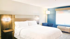 holiday inn express and suites frazier park by ihg
