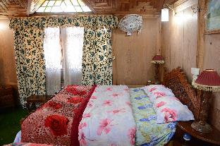 best 5 star luxurious houseboats in srinagar