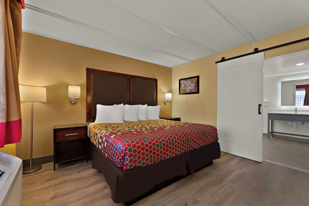 kings house motor hotel