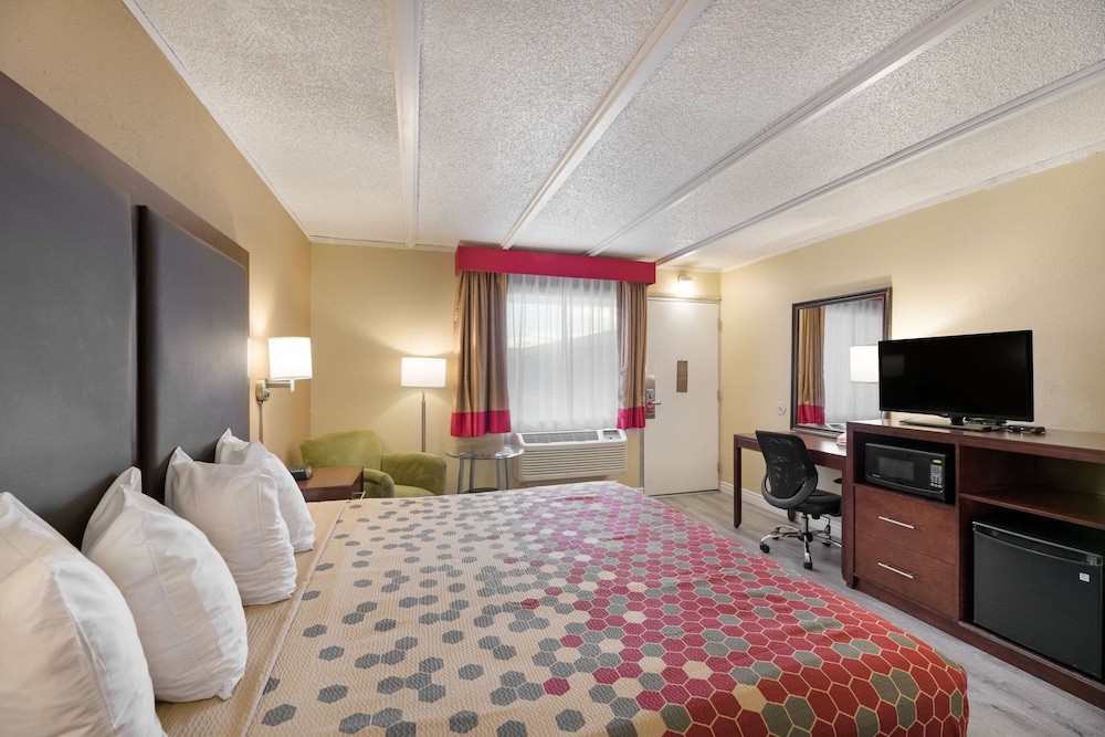 kings house motor hotel