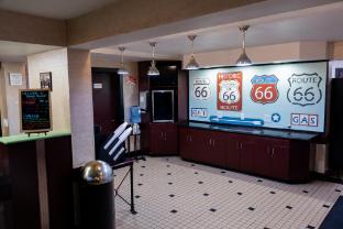 kings house motor hotel