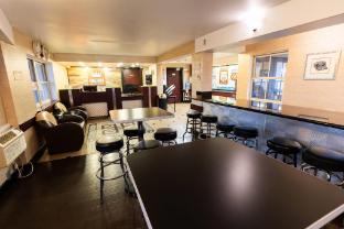 kings house motor hotel