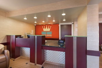 Kings House Motor Hotel,,2 star