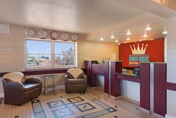 Kings House Motor Hotel,,2 star