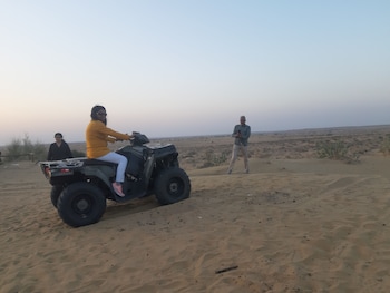 seven palms luxury camp